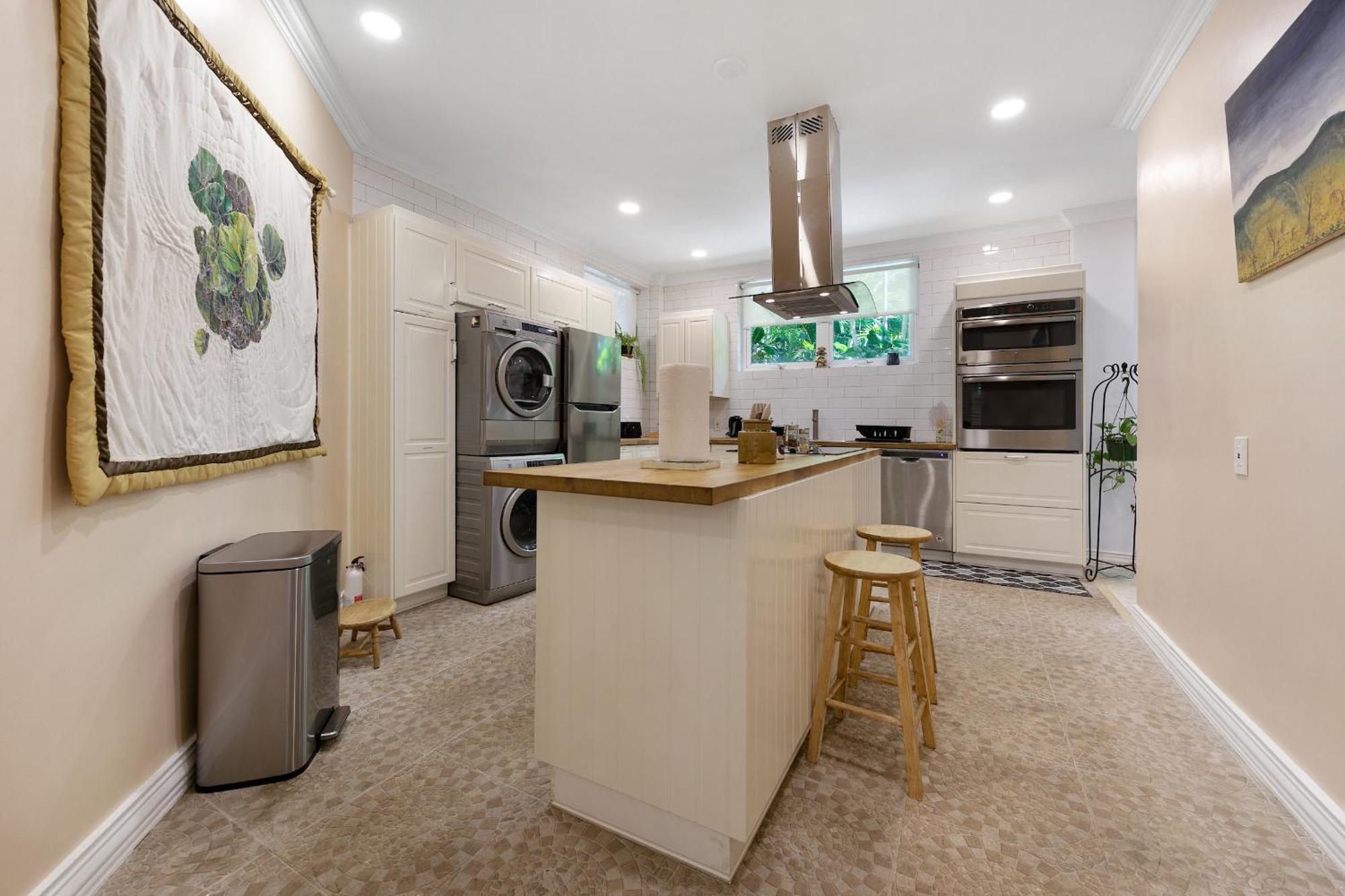 Apartamento Island Gardens Family Escape, Pool & Car Included *
